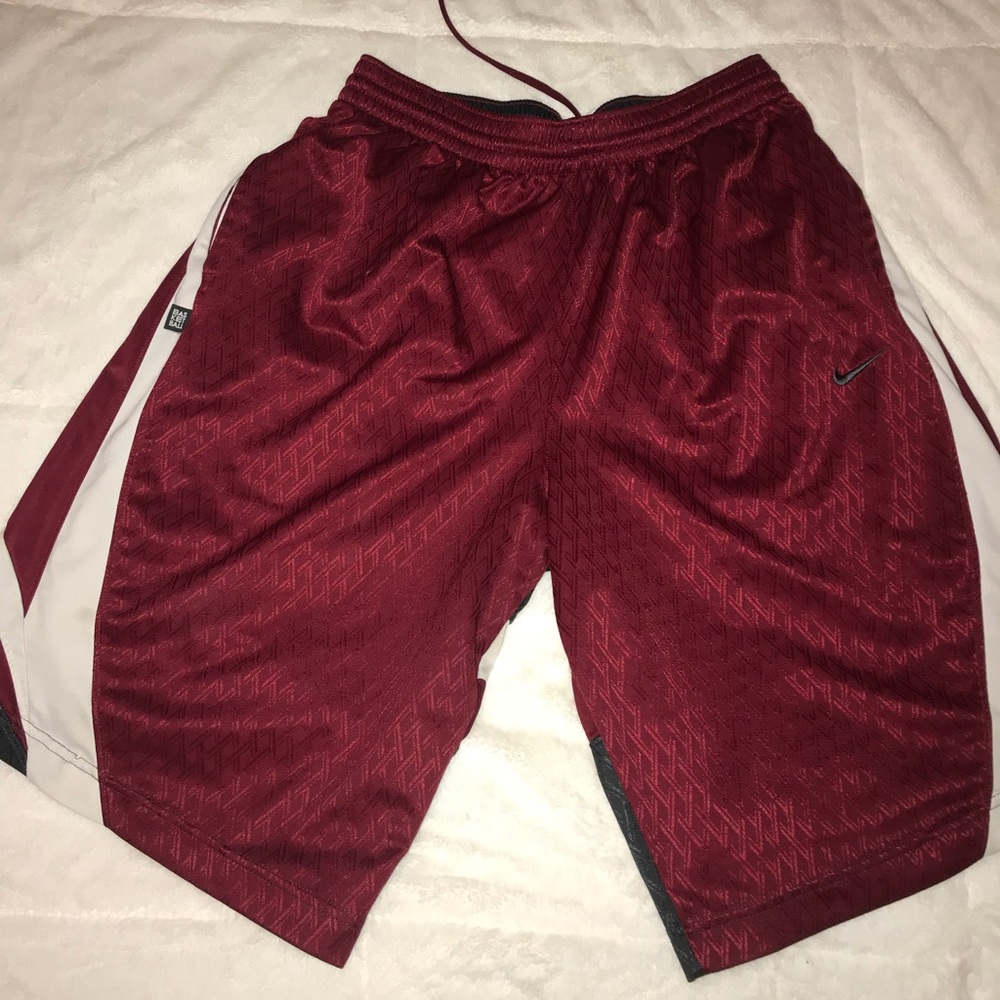 Men’s basketball shorts